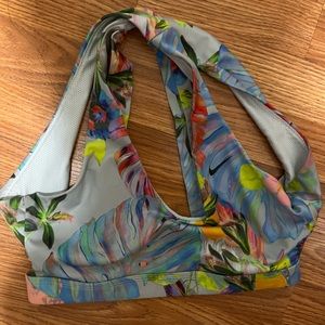 Nike Indy tropical dri fit sports bra. Size m